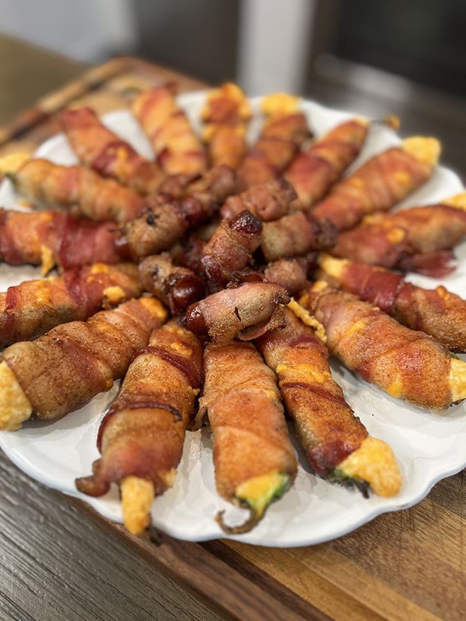 Jalape&ntilde;o Poppers & Beef Smokies