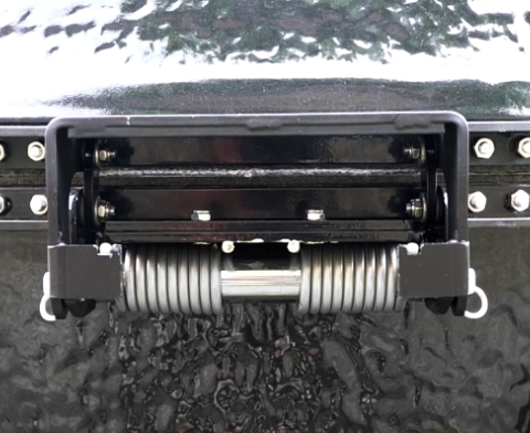 Easy lift hinge