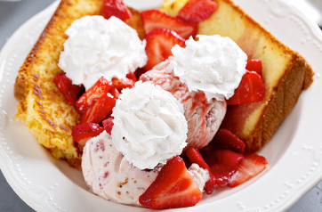 Grilled Pound Cake with Strawberries